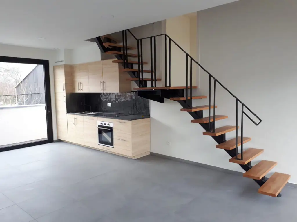 Volledige afwerking van nieuwbouw duplex met bureau te merelbeke